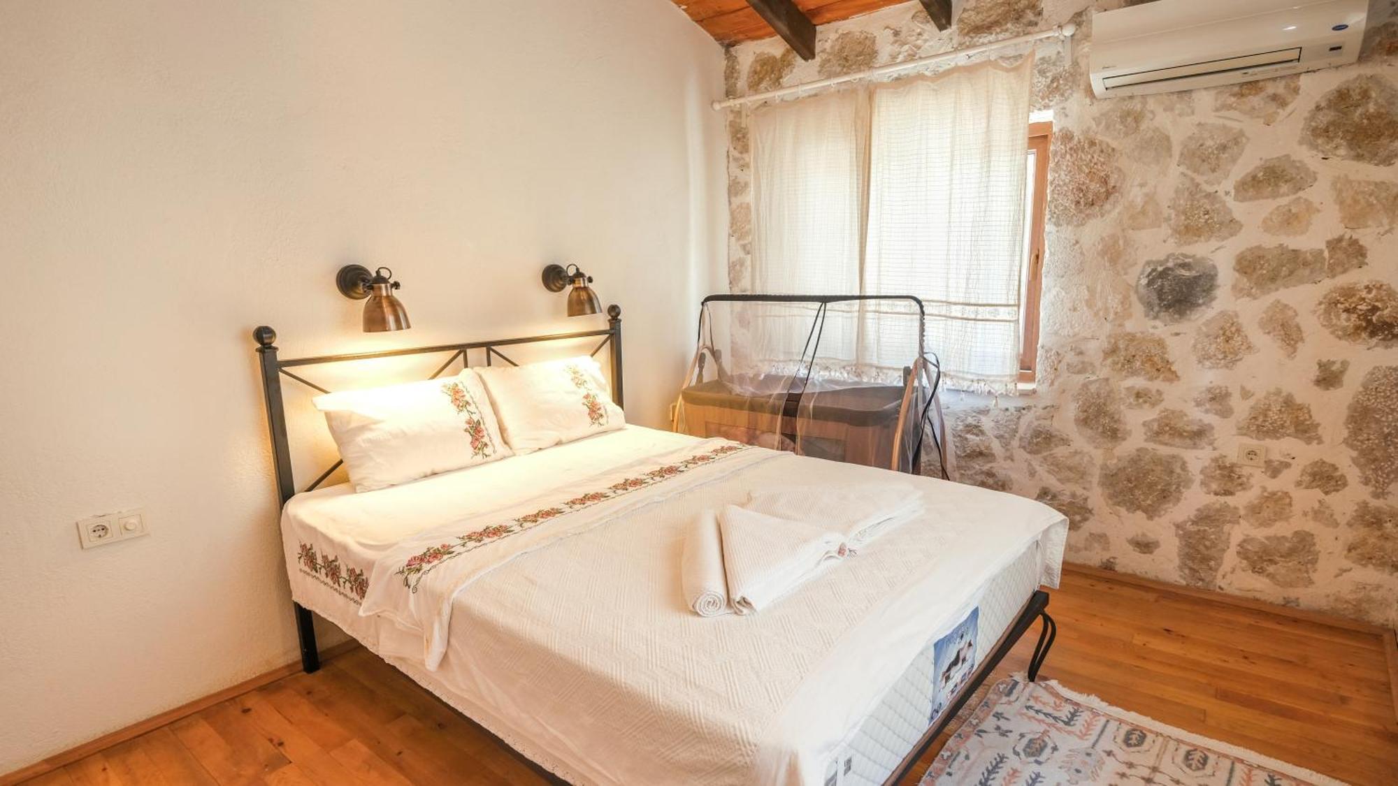 Likya House - Deniz Ve Doga Manzarali, Havuzlu Villa Patara Eksteriør billede